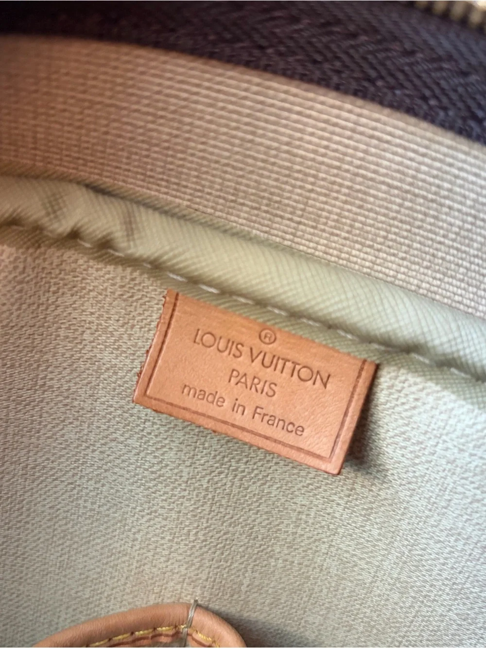 2004 Louis Vuitton Deauville